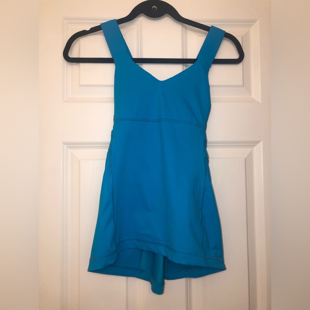 Lululemon tank